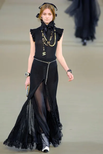 Look 38